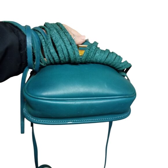 ROByNSAPI Dooney & Bourke RARE Teal  Fringe Leather Crossbody Shoulder Bag - Picture 10 of 12